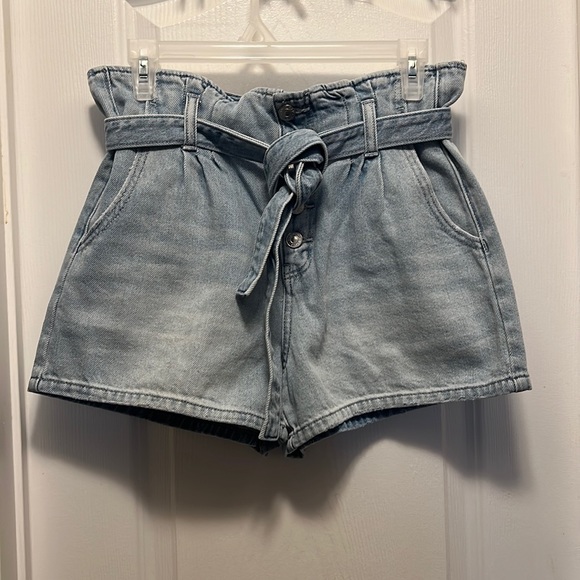 American Eagle Paper Bag Shorts - Picture 1 of 5